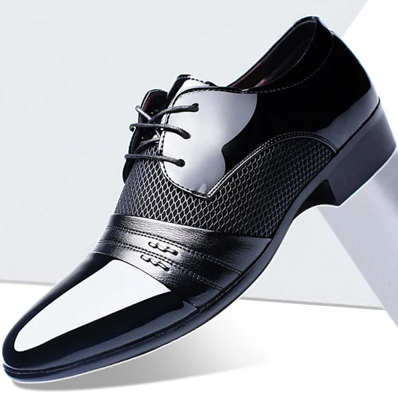 Fashion New British Men's Leather Shoes Classic Man Loafers Pointed Toe Formal Wedding Shoes Male Dress Shoes Lace Up Moccasins