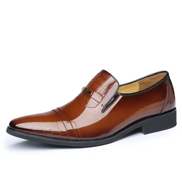 2024 Fashion Gradient Color Men Dress Shoes Slip on Leather Shoes Plus Size Point Toe Business Casual Formal Shoes for Wedding